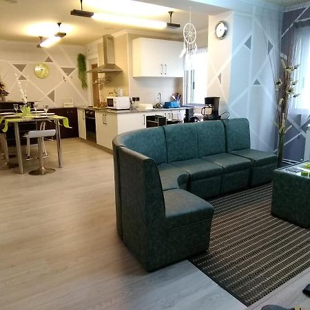 Apartamento Jubells Apartment Milladoiro Bagian luar foto