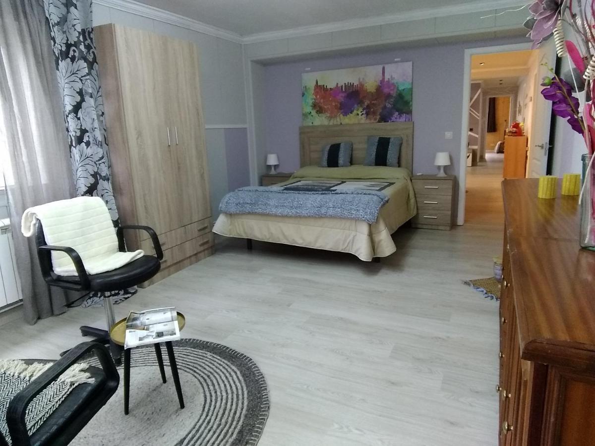 Apartamento Jubells Apartment Milladoiro Bagian luar foto